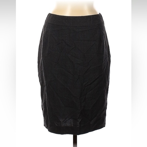 Theory Size 6 Casual Skirt